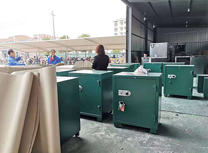 后湖管理区炸药柜